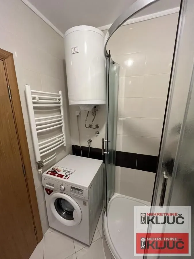 Prodaja, dvosoban stan, 43m², Podbara, Novi Sad Sve Podlokacije