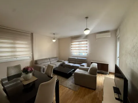 Rent, three bedroom apartment, 48m², Dalmatinska ulica, Podgorica - image 4