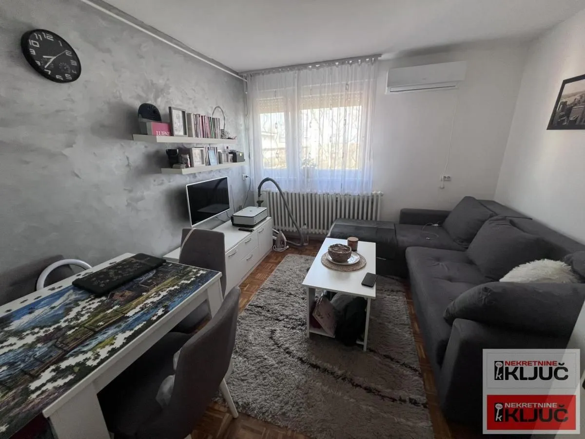 Prodaja, garsonjera, 20m², Detelinara, Novi Sad Sve Podlokacije