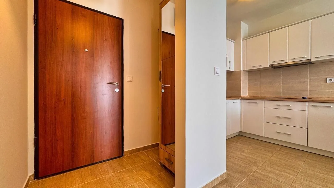 Rent, one bedroom apartment, 45m², Budva, Crna Gora