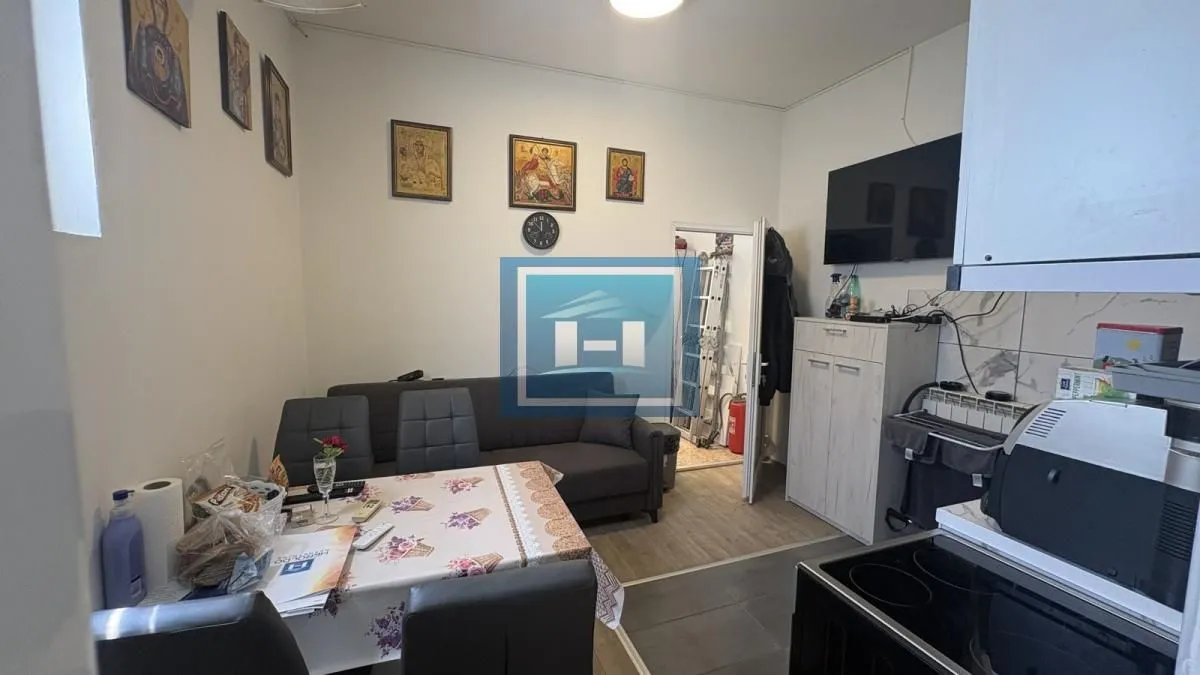 Prodaja, jednosoban stan, 40m², Sarina Medja, Jagodina