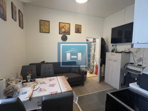Stan in Sarina Medja