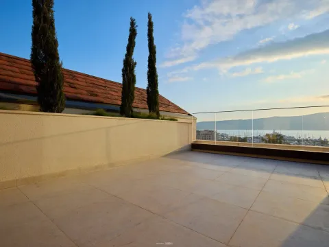 Prodaja, dvosoban stan, 81m², Porto Montenegro, Tivat - image 22