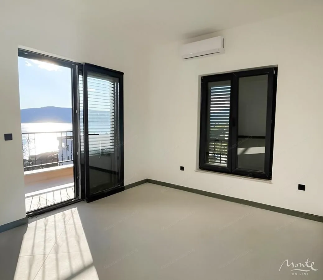 Prodaja, jednosoban stan, 37m², Kumbor, Herceg Novi