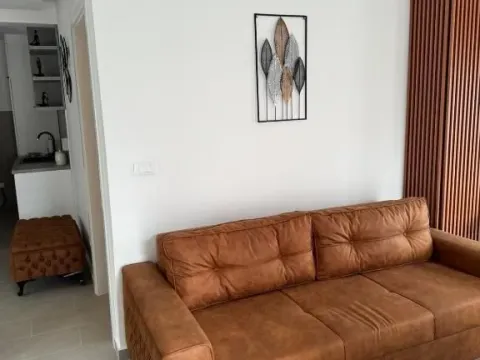 Rent, one bedroom apartment, 60m², Budva, Crna Gora - image 15