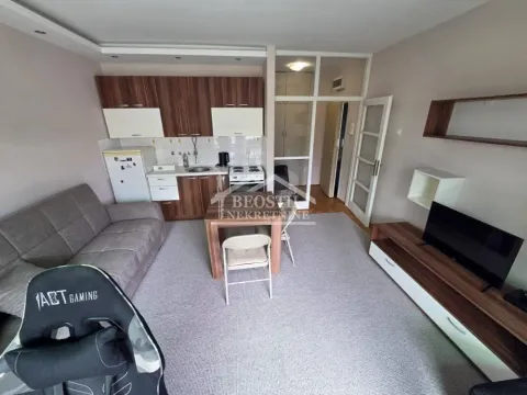 Rent, apartment, 27m², Stari Grad, Beograd - image 5