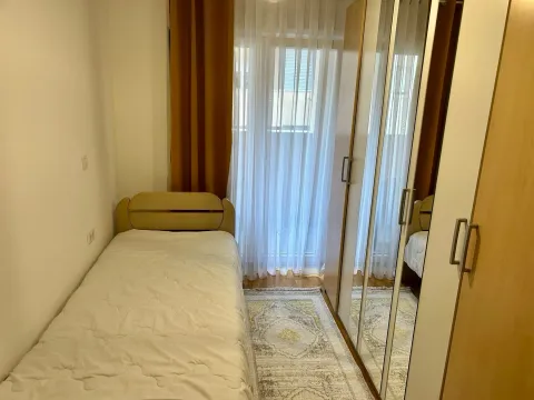 Rent, two bedroom apartment, 70m², Tuški Put, Podgorica - image 8