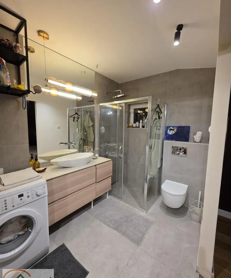 Sale, three bedroom apartment, 80m², Zvezdara Sve Podlokacije, Beograd