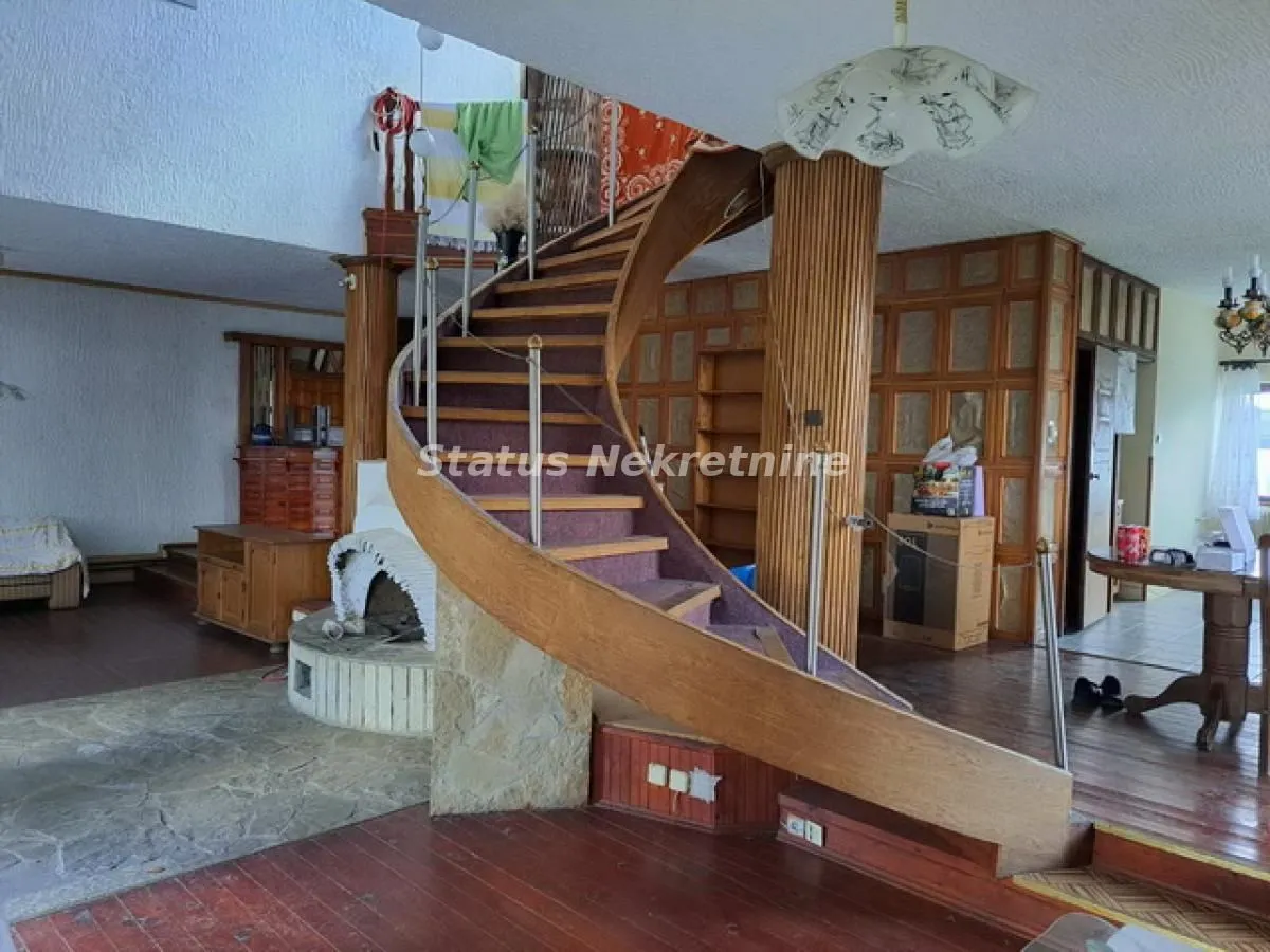 Prodaja, kuća, 465m², Bačka Topola, Srbija