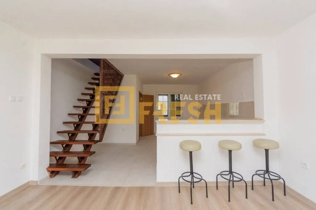 Sale, house, 100m², Stara Varoš, Podgorica