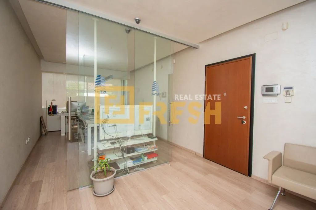 Sale, office space, 80m², Centar, Podgorica