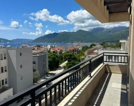 Rent, two bedroom apartment, 70m², Porto Montenegro, Tivat