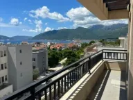 Izdavanje, dvosoban stan, 70m², Porto Montenegro, Tivat - image 1