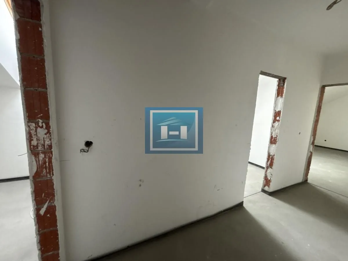 Prodaja, stan, 222m², Centar, Jagodina