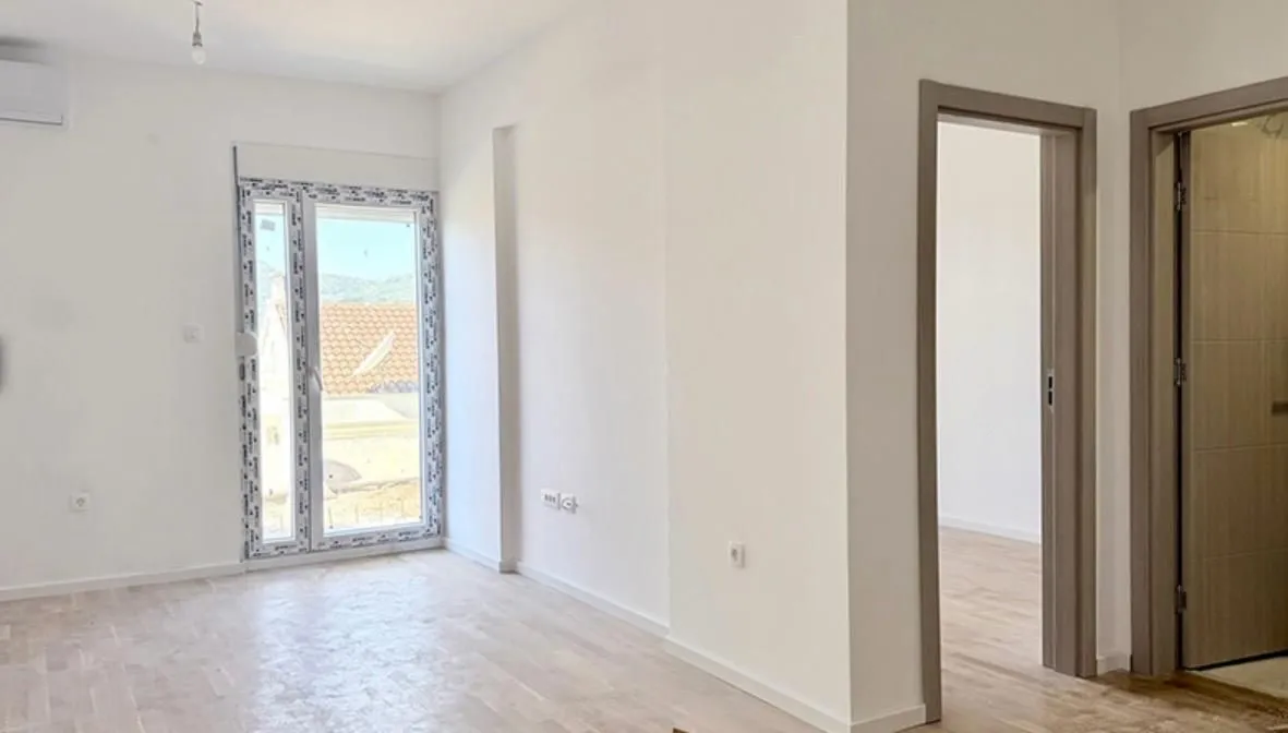 Sale, one bedroom apartment, 41m², Podkošljun, Budva