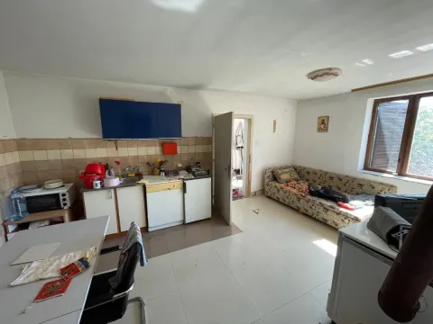 Prodaja, kuća, 80m², Sremska Kamenica, Petrovaradin - image 12