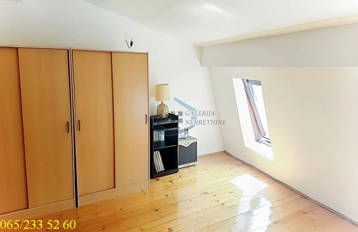 Prodaja, trosoban stan, 88m², Stari Grad, Beograd