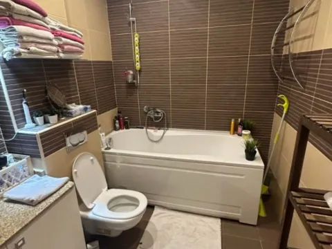 Prodaja, dvosoban stan, 86m², Stari Aerodrom, Podgorica - image 12