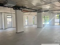 Izdavanje, poslovni prostor, 298m², Centar, Stara Pazova - image 9