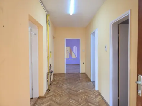 Prodaja, kuća, 278m², Veternik, Novi Sad Sve Podlokacije - image 20