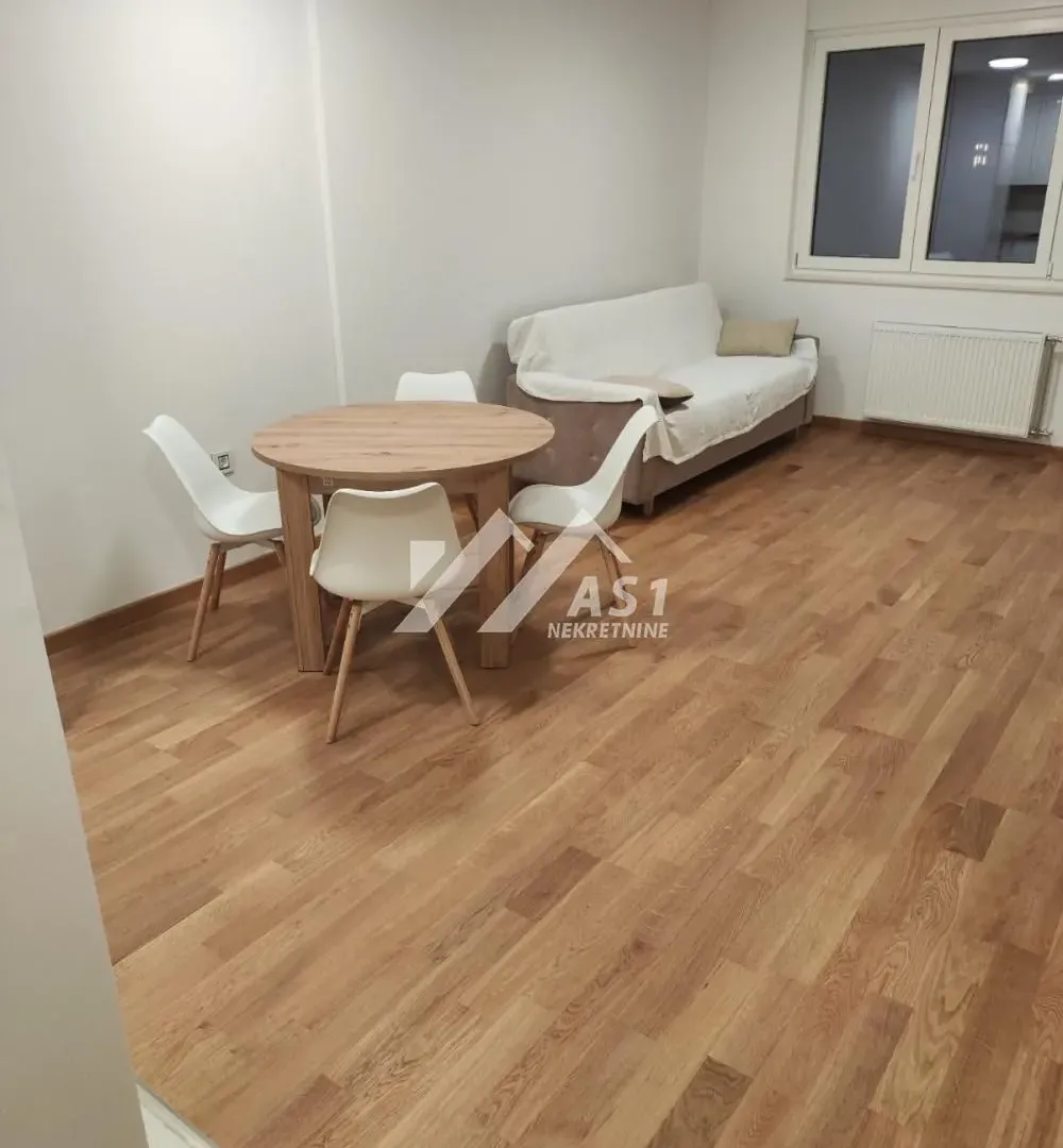 Izdavanje, dvosoban stan, 45m², Grbavica, Novi Sad Sve Podlokacije