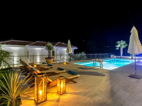 Prodaja, kuća, 350m², Đenovići, Herceg Novi - image 7