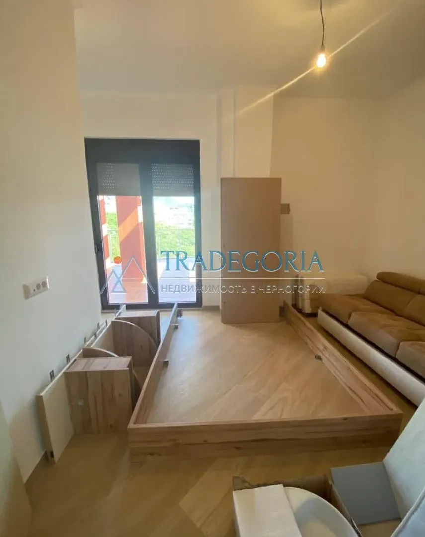 Prodaja, trosoban stan, 227m², Dobra Voda, Bar