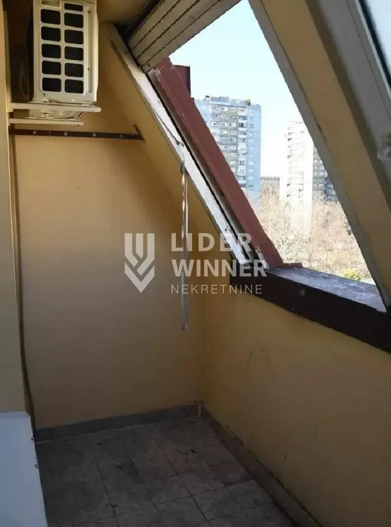 Sale, four bedroom apartment, 102m², Retenzija, Beograd