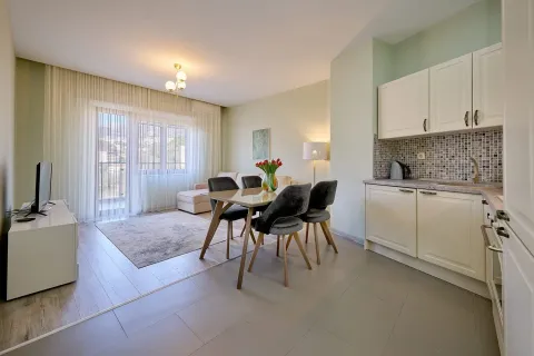 Prodaja, dvosoban stan, 53m², Bečići, Budva - image 7
