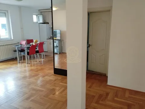 Izdavanje, trosoban stan, 85m², Voždovac Sve Podlokacije, Beograd - image 27