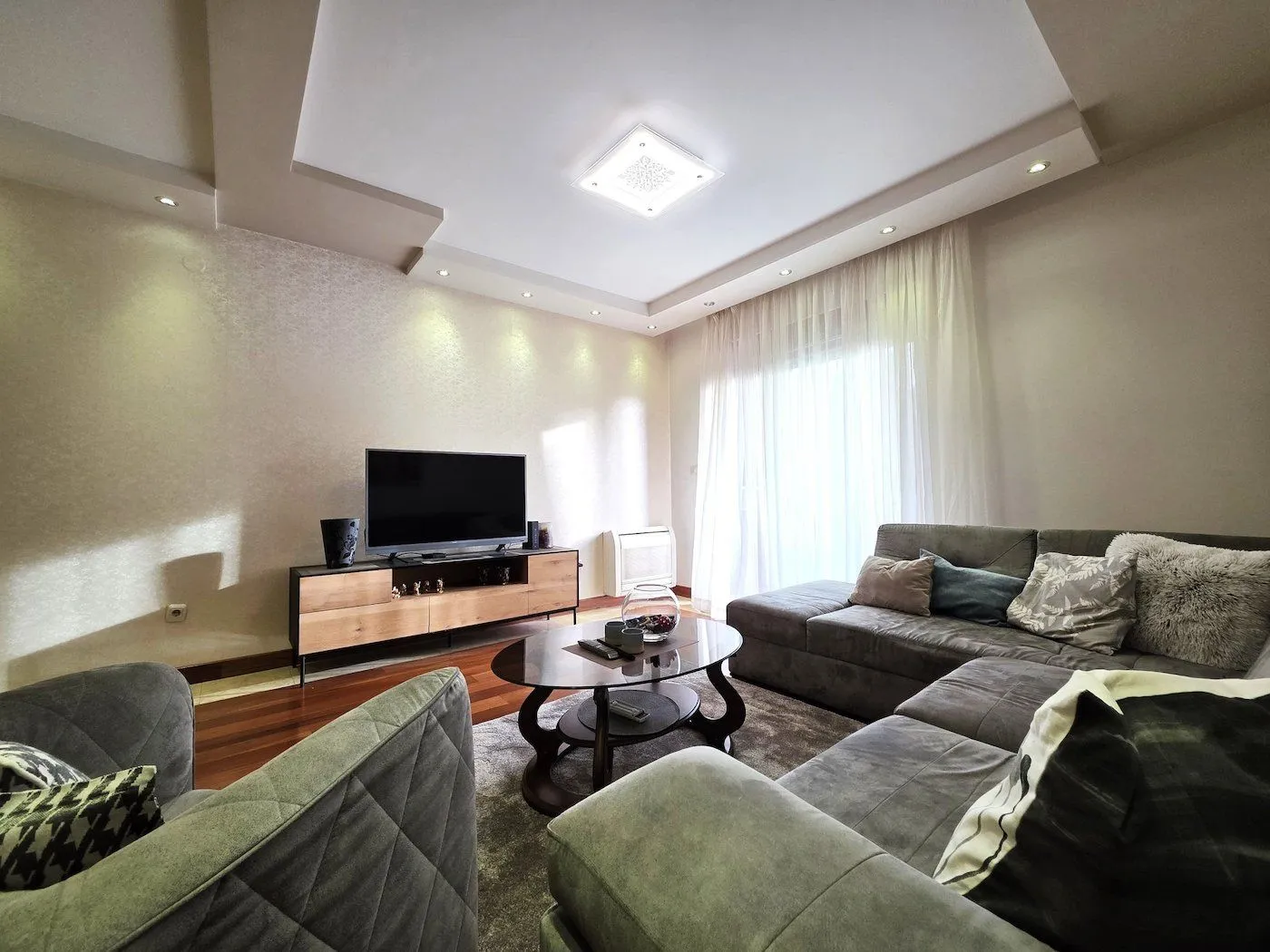 Rent, apartment, 76m², Centar, Podgorica