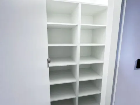 Izdavanje, dvosoban stan, 65m², Stari Aerodrom, Podgorica - image 10