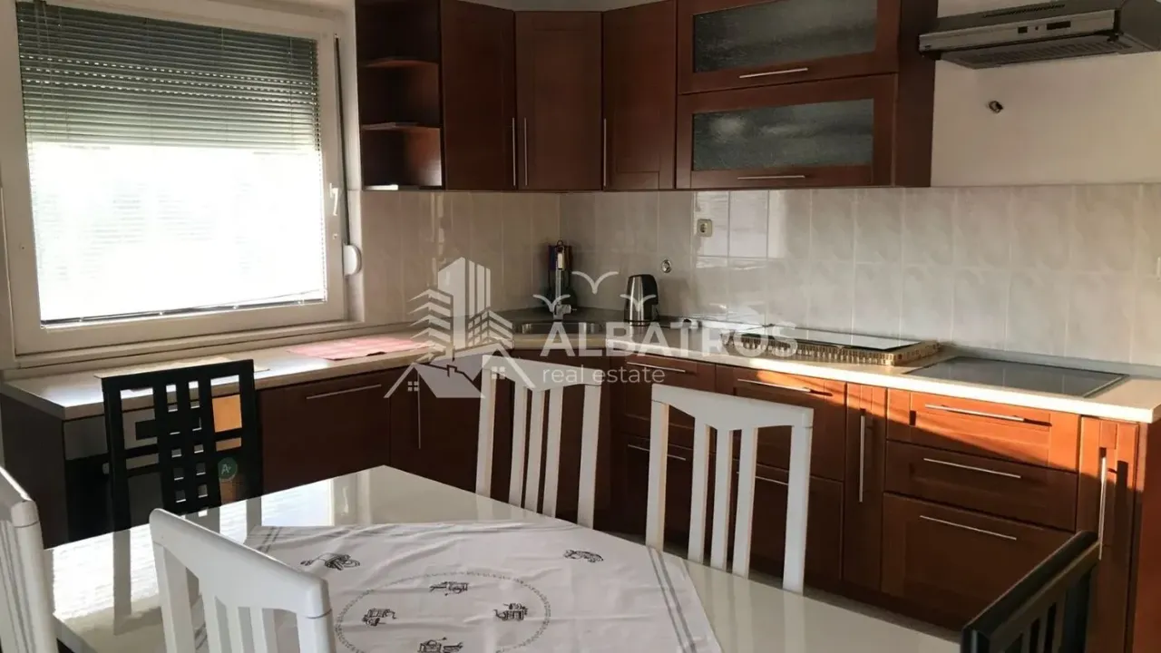 Daily-rent, three bedroom apartment, 130m², Čeluga, Bar