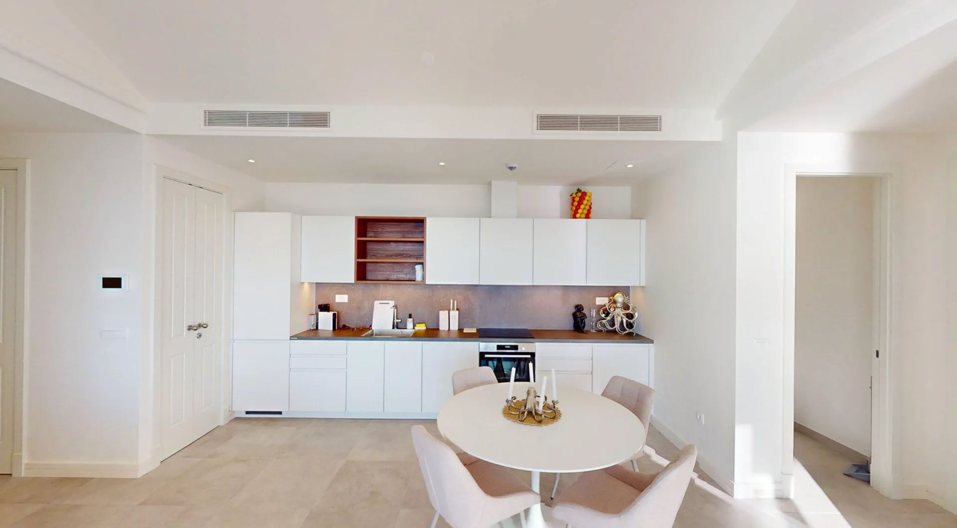 Prodaja, jednosoban stan, 72m², Luštica Bay, Tivat