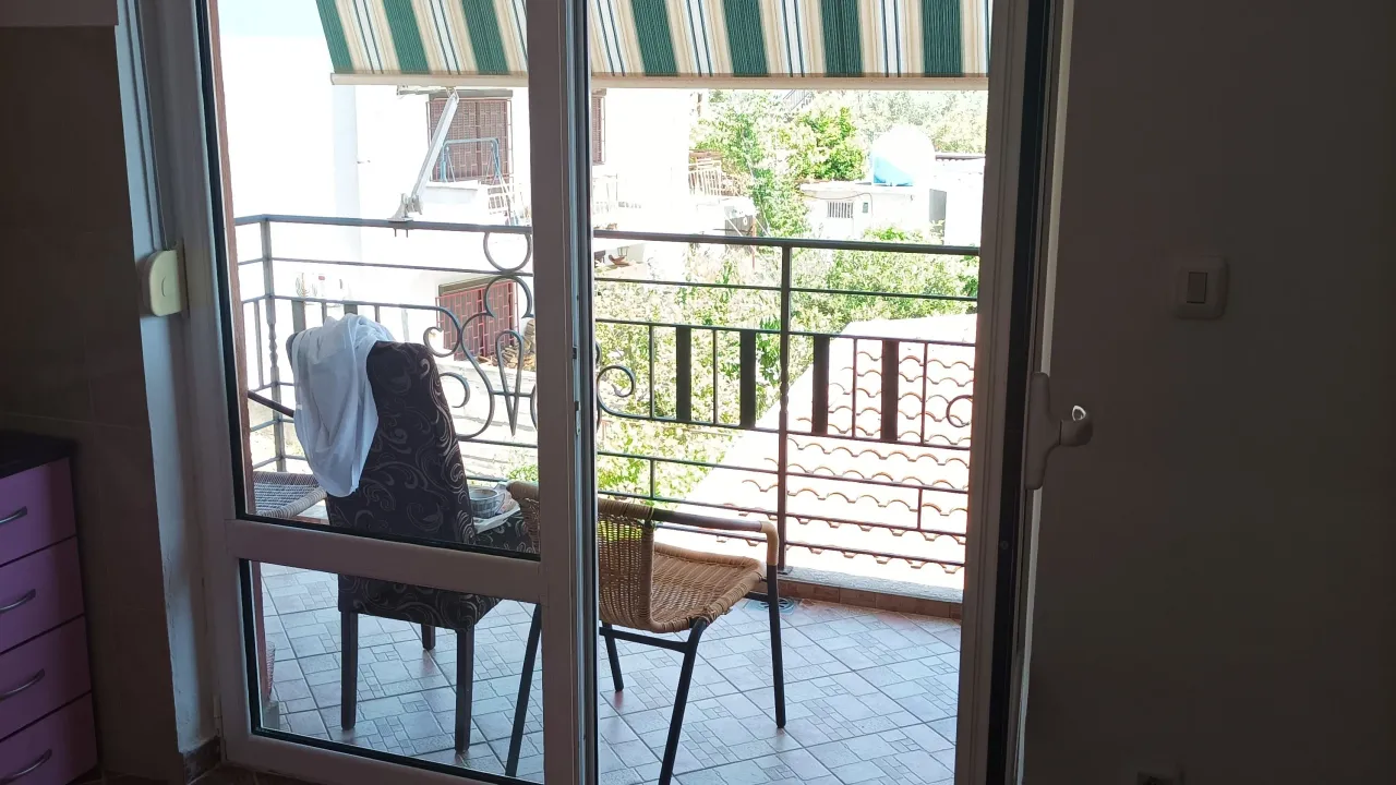 Rent, one bedroom apartment, 49m², Sutomore, Bar