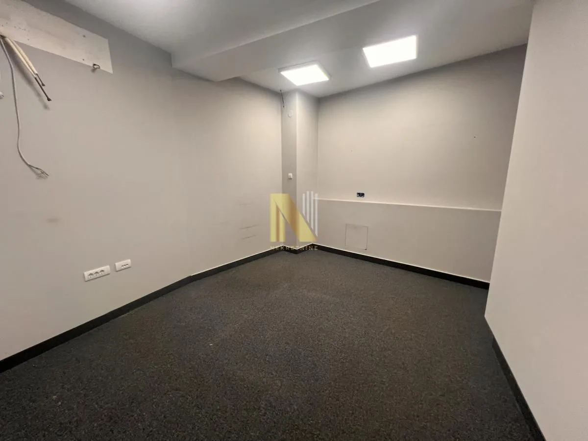 Rent, office space, 263m², Bulevar Oslobodjenja, Novi Sad Sve Podlokacije