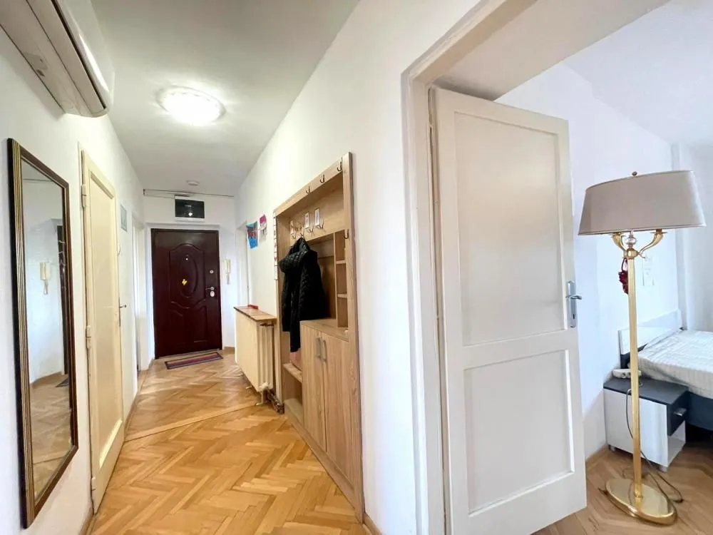 Sale, four bedroom apartment, 91m², Vračar Sve Podlokacije, Beograd