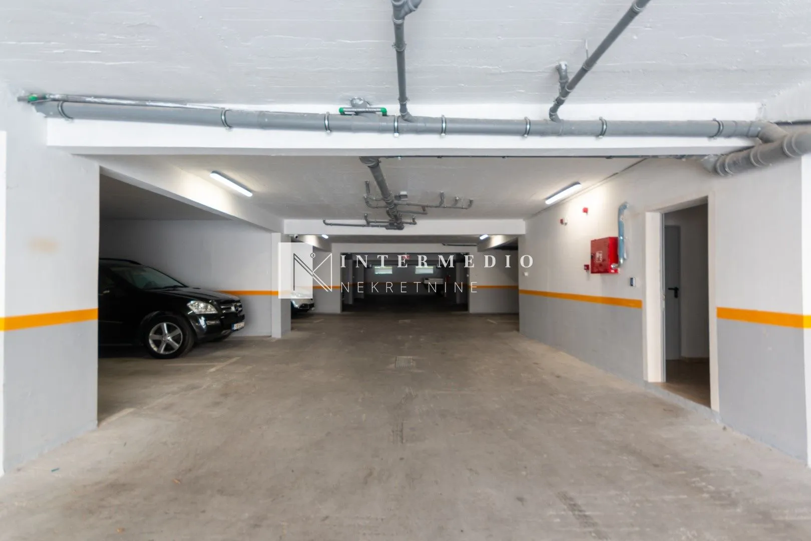 Prodaja, dvosoban stan, 100m², Baošići, Herceg Novi