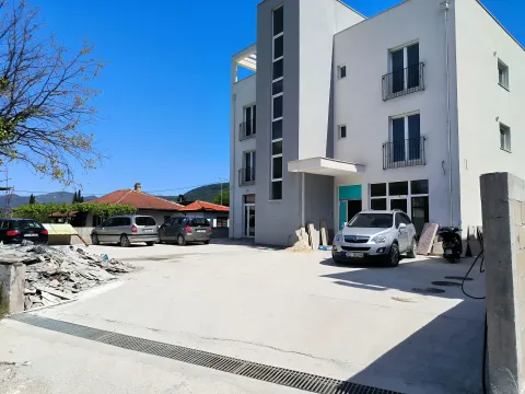 Poslovni prostor in Radanovići