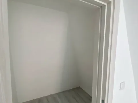 Prodaja, trosoban stan, 66m², Šabac, Srbija - image 10