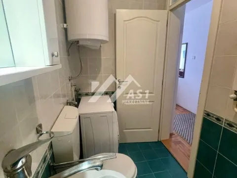 Izdavanje, stan, 25m², Bulevar Oslobodjenja, Novi Sad Sve Podlokacije - image 6