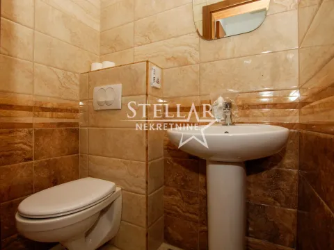 Izdavanje, dvosoban stan, 56m², City Kvart, Podgorica - image 9