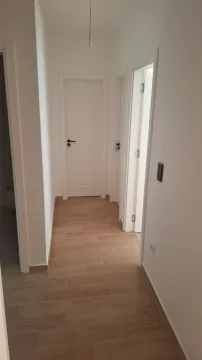 Prodaja, dvosoban stan, 61m², Podgorica, Crna Gora - image 2
