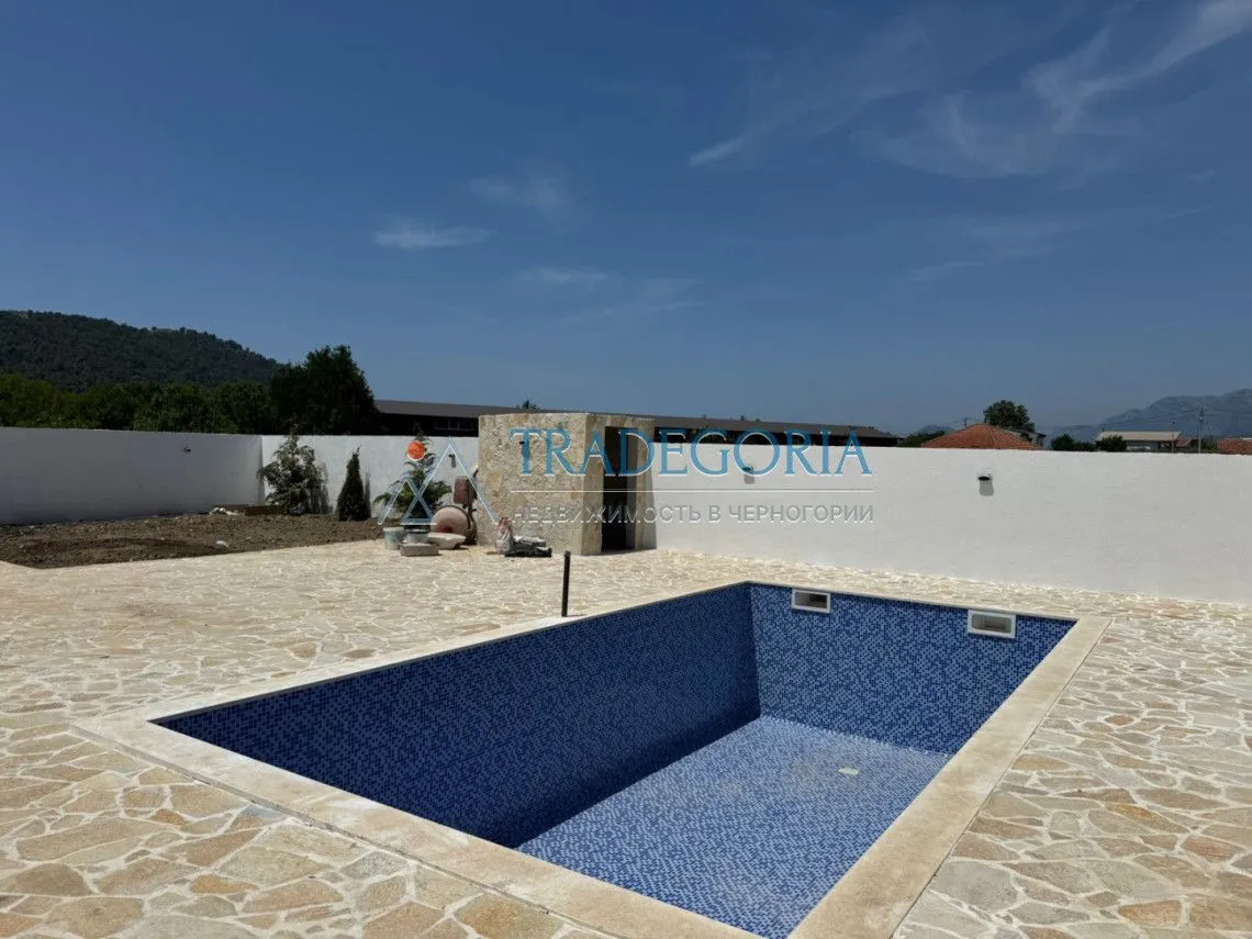Prodaja, kuća, 232m², Bar, Crna Gora