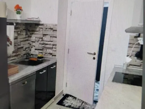 Izdavanje, dvosoban stan, 56m², Vračar Sve Podlokacije, Beograd - image 10