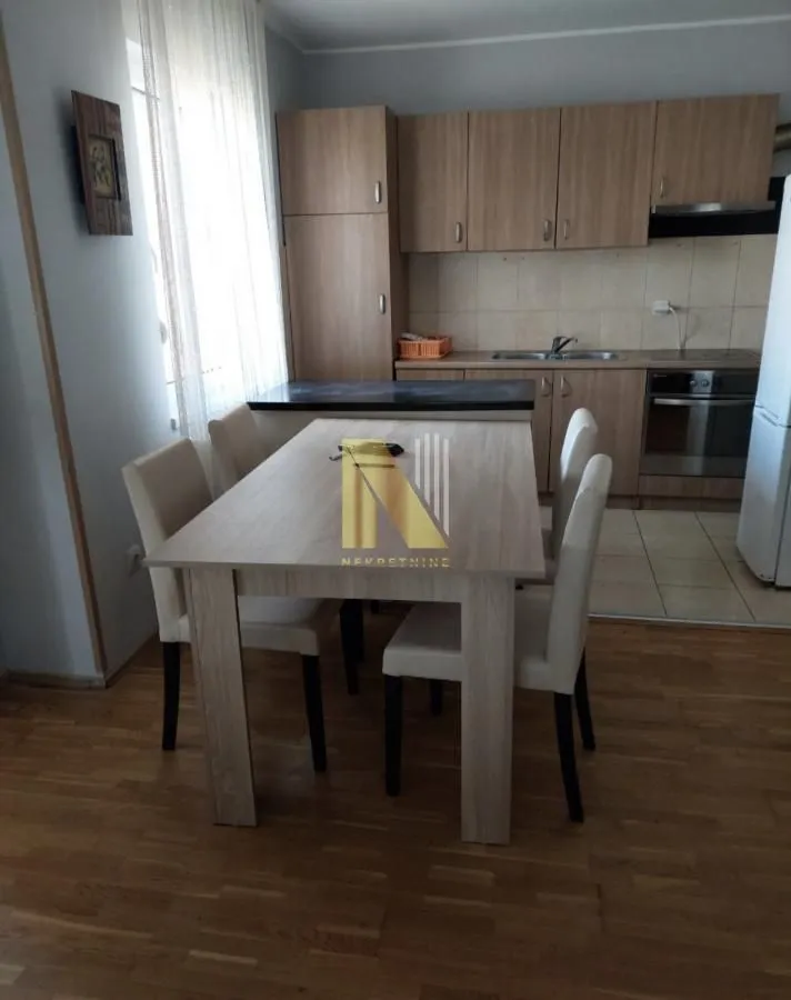 Prodaja, trosoban stan, 76m², Nova Detelinara, Novi Sad Sve Podlokacije