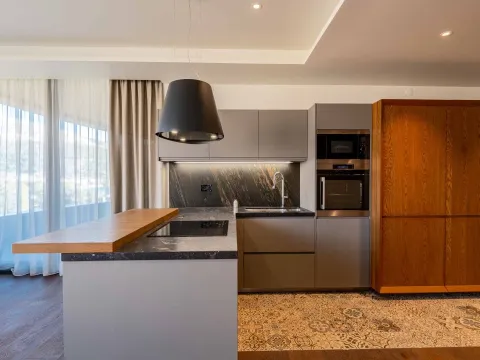 Prodaja, dvosoban stan, 95m², Budva, Crna Gora - image 12