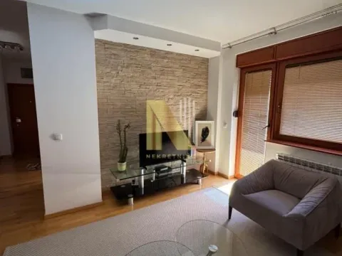 Izdavanje, dvosoban stan, 52m², Stari grad, Novi Sad - image 3