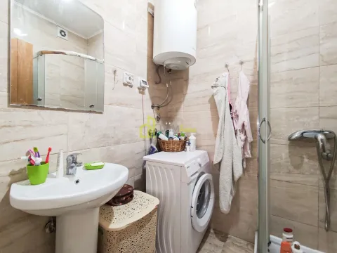 Prodaja, jednosoban stan, 46m², Blok 9, Podgorica - image 8