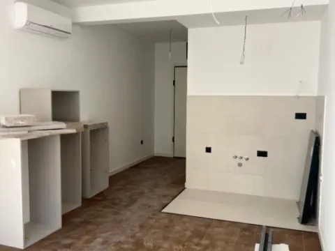 Sale, studio apartment, 36m², Centar, Podgorica - image 3